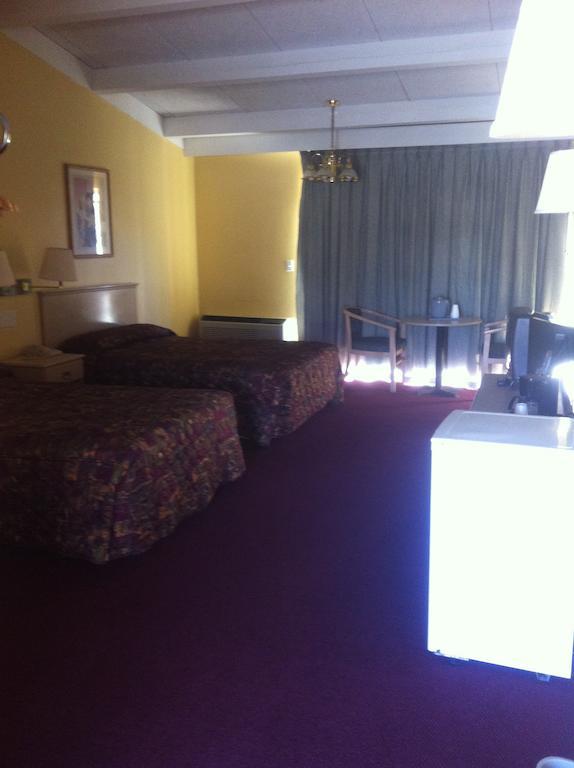 Red Carpet Inn Hot Springs Bagian luar foto