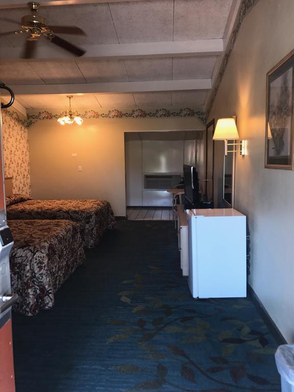 Red Carpet Inn Hot Springs Bagian luar foto